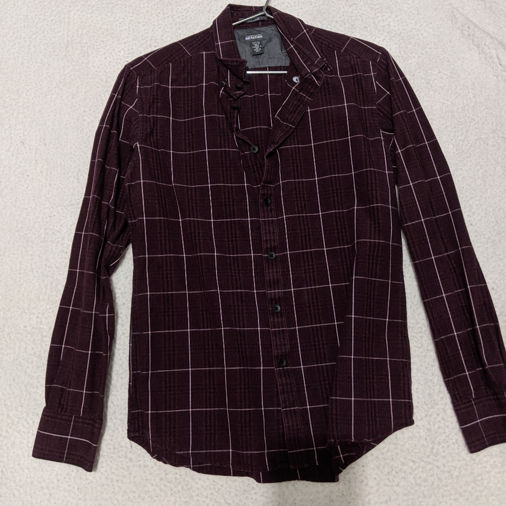 Kenneth Cole Reaction super slim fit small (S)